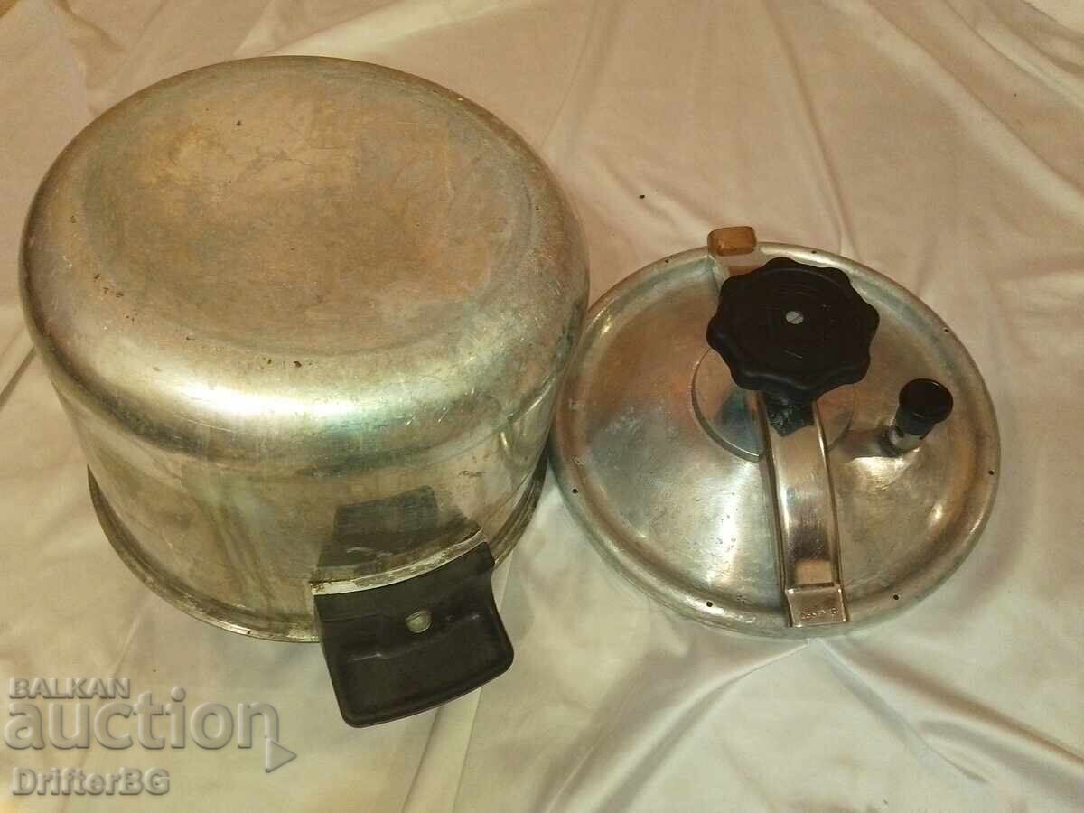 Auction Pressure Cooker Minutka USSR Auction Pressure Cooker Minutka USSR