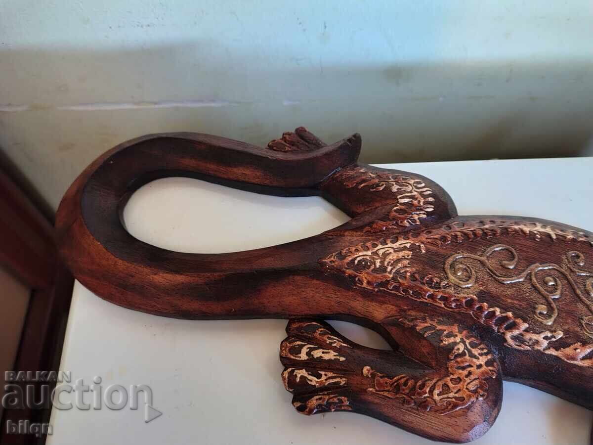 Παράδοση Εξαιρετική Ξύλινη Σαύρα