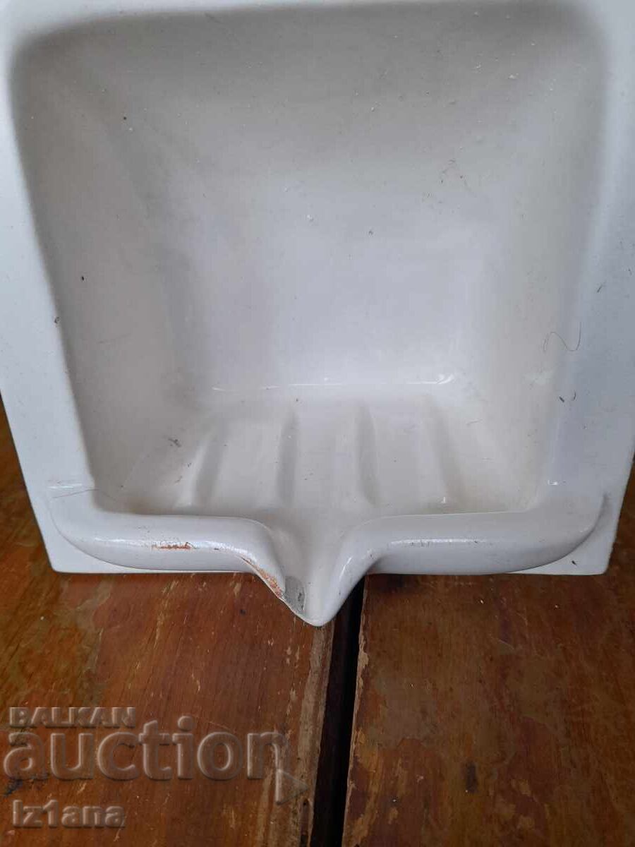 Old earthenware soap dish with price 27.00 BGN | € 13.80