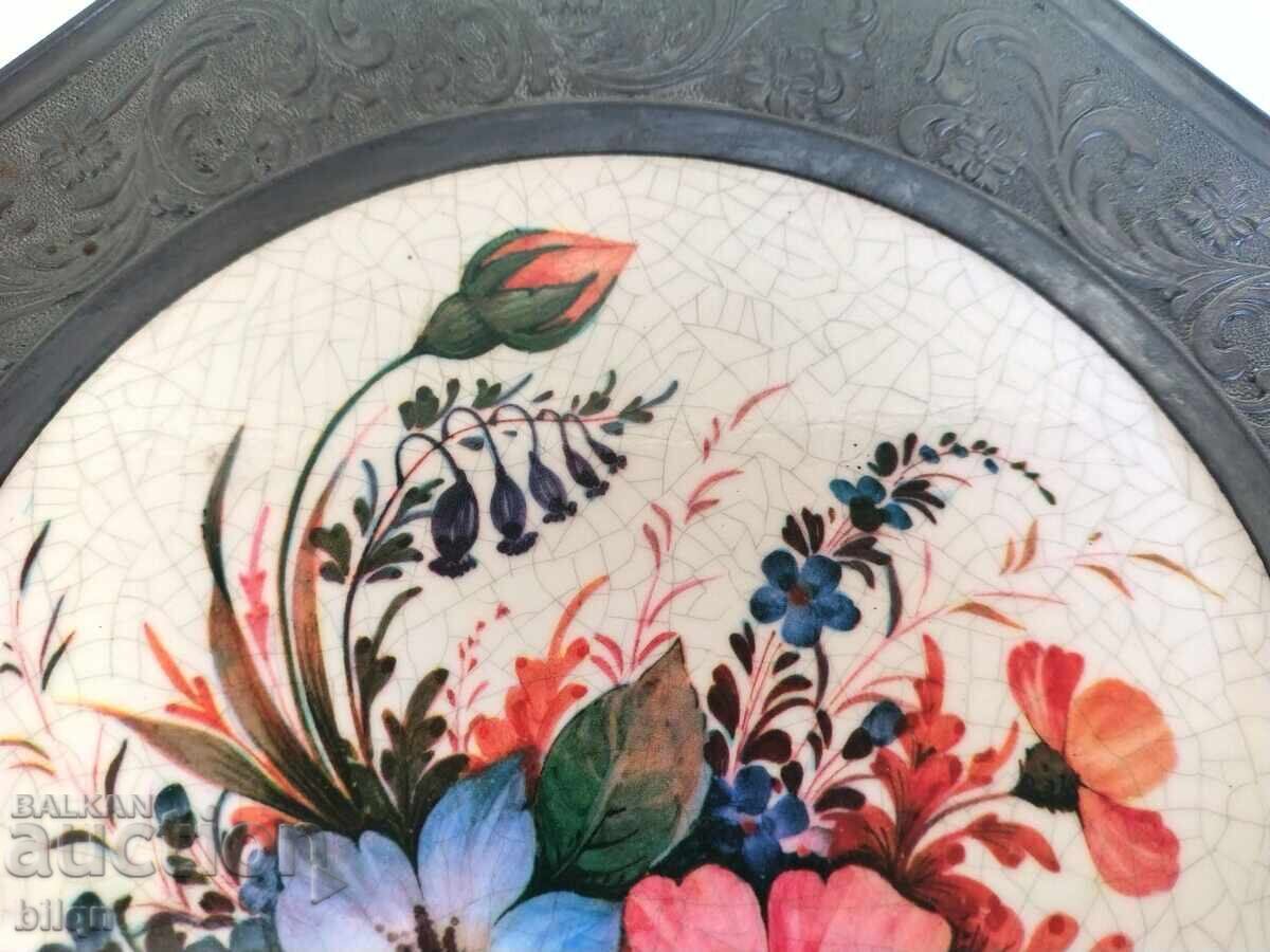 Licitație Farfurie de colecție superbă, cositor și ceramică