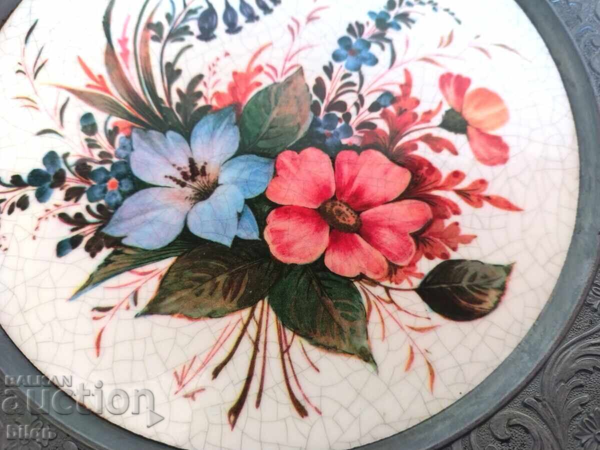 Livrarea Farfurie de colecție superbă, cositor și ceramică