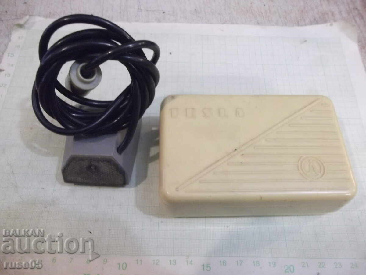 Μικρόφωνο "TESLA" λειτουργικό με τιμή 30.00 BGN | € 15.34