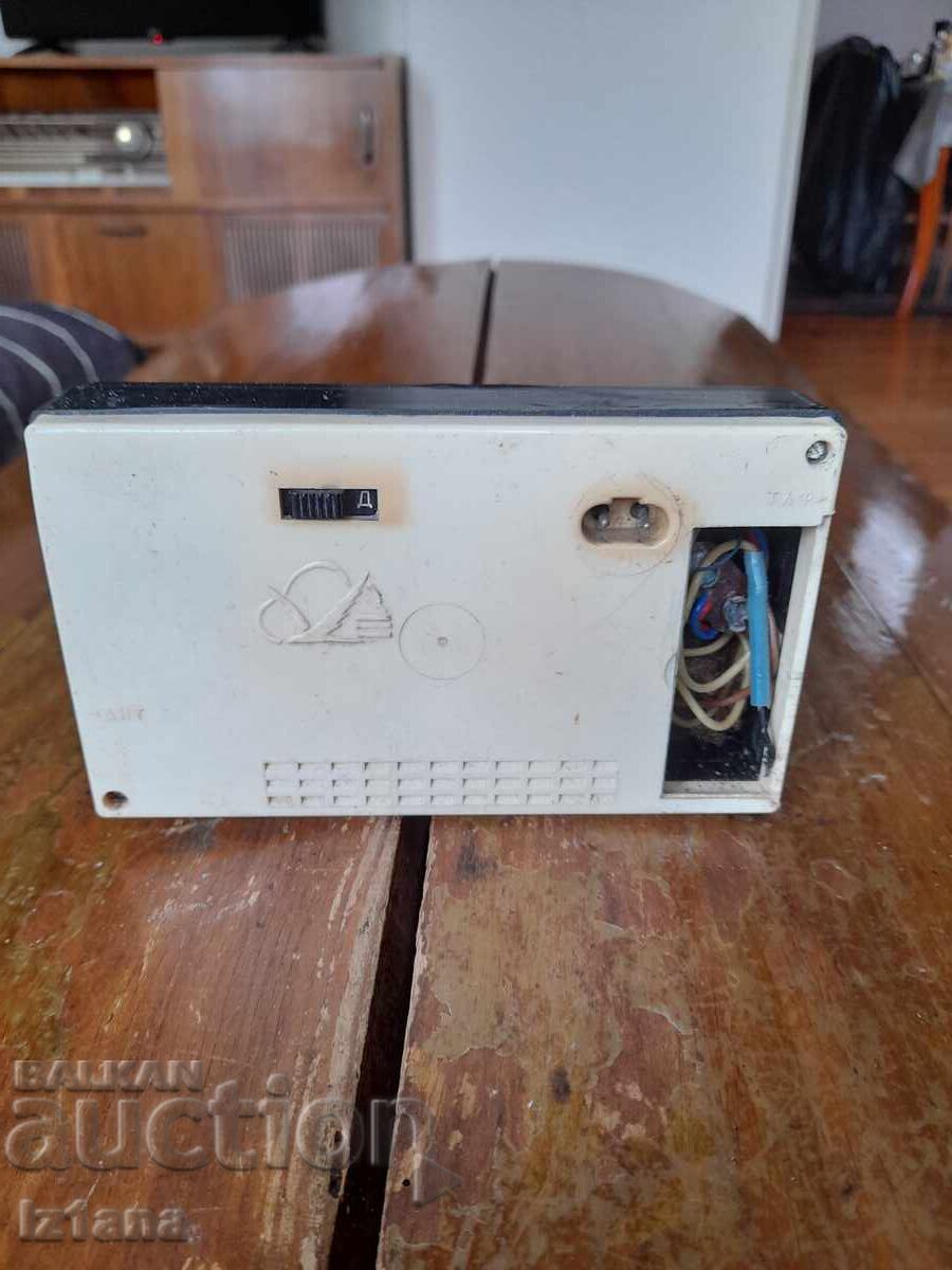 Доставка на Старо радио,радиоприемник Сокол,Sokol