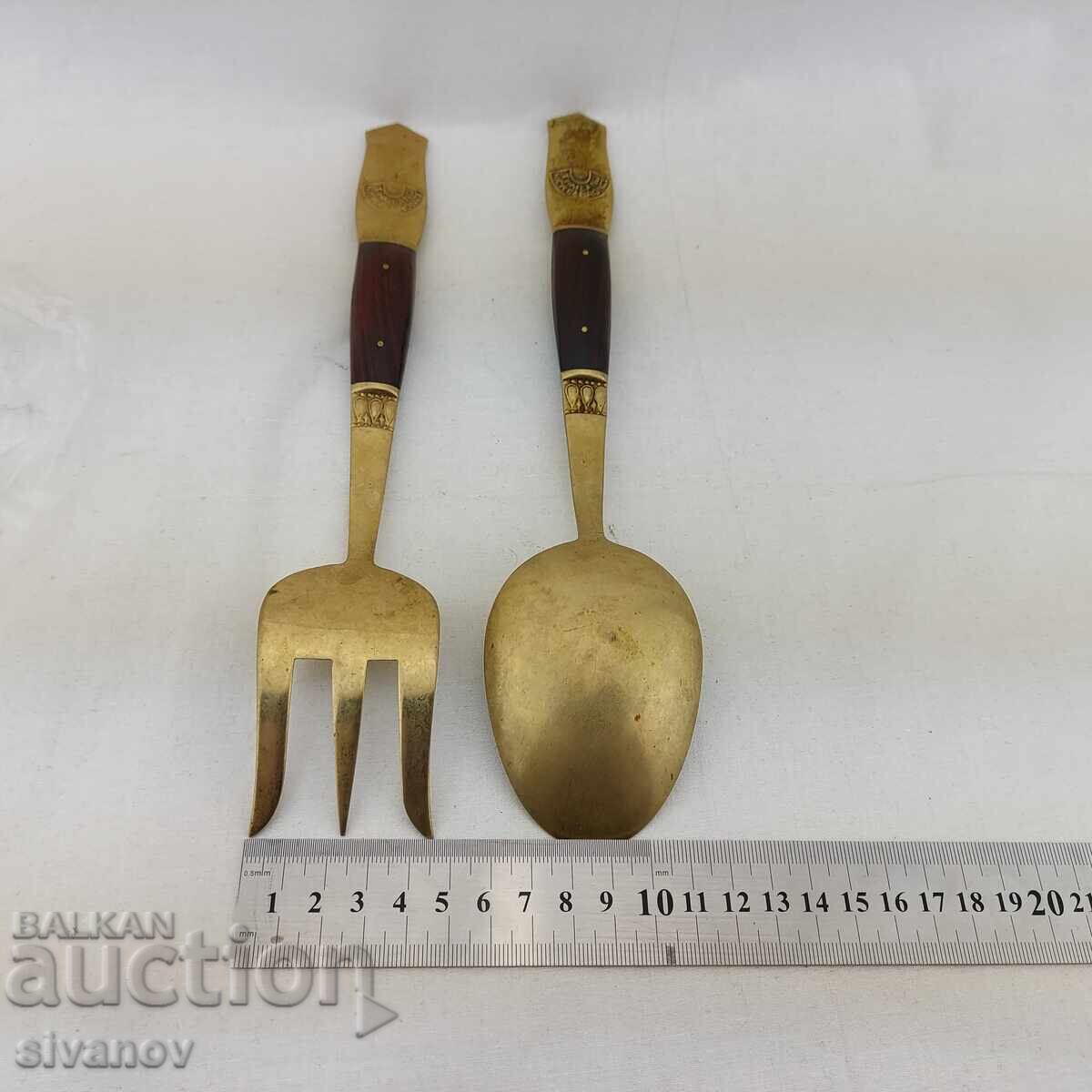 Set interesant de furculiță și lingură pentru servire #2651 - 7 Set interesant de furculiță și lingură pentru servire #2651 - 7