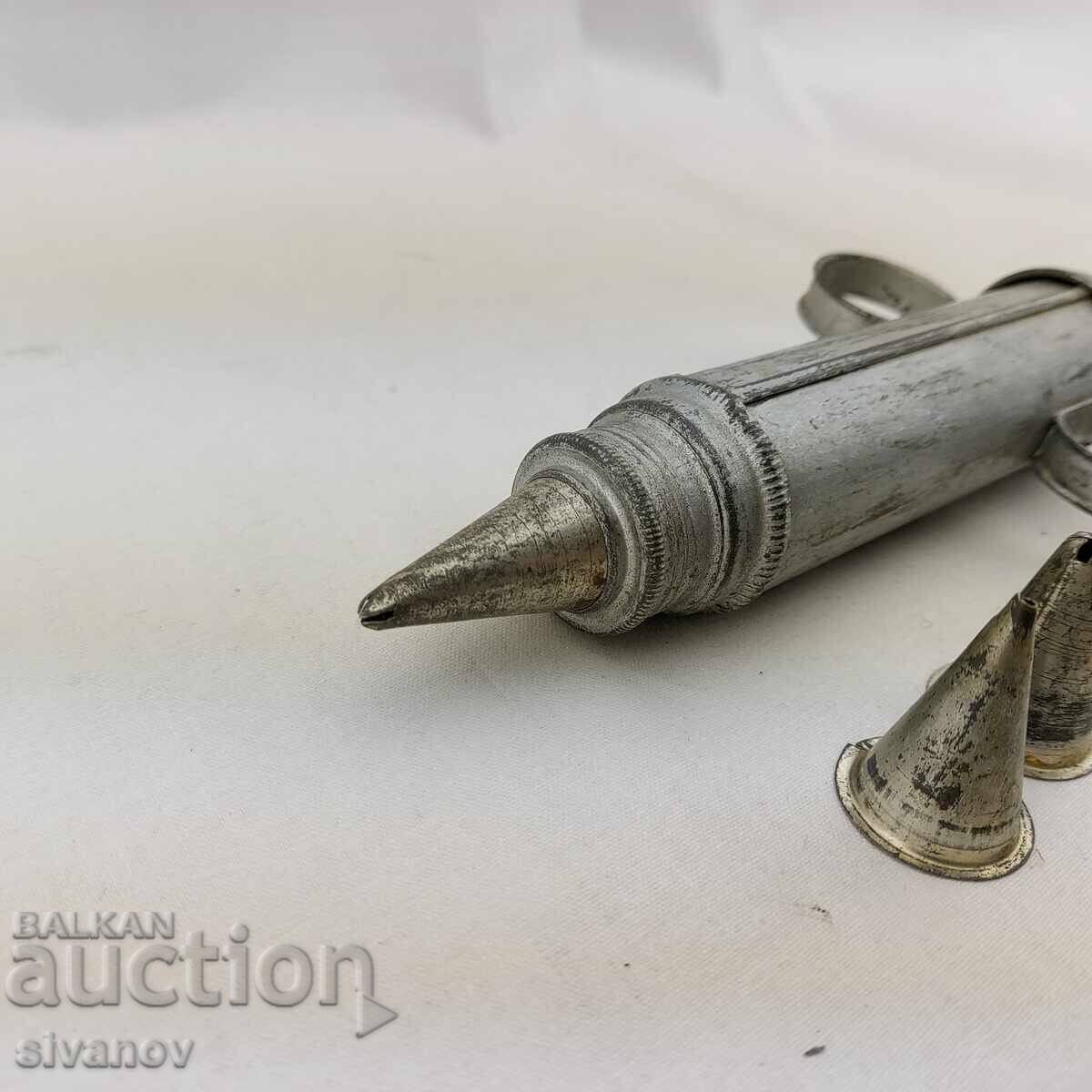 Παλιός ζαχαροπλαστικός κορνέ για μπισκότα και γλυκά #2677 με τιμή 14.99 BGN | € 7.66