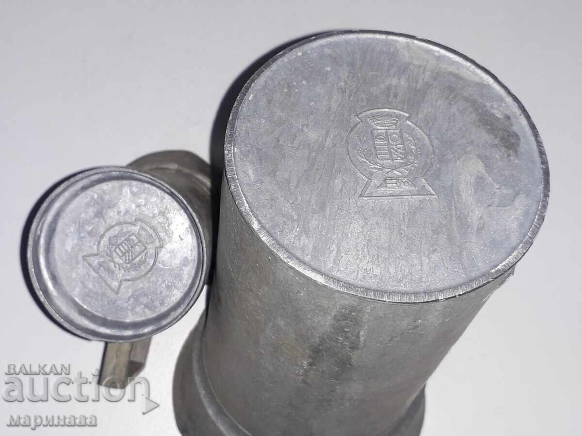 Auction  OLD MEASURES, MEASURING TOOLS. ZINC. ENGLAND