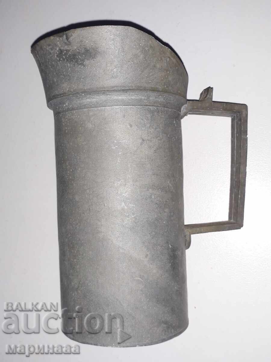 Delivery of OLD MEASURES, MEASURING TOOLS. ZINC. ENGLAND