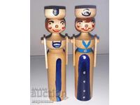 SFEȘNICE DESIGNER. LEMN