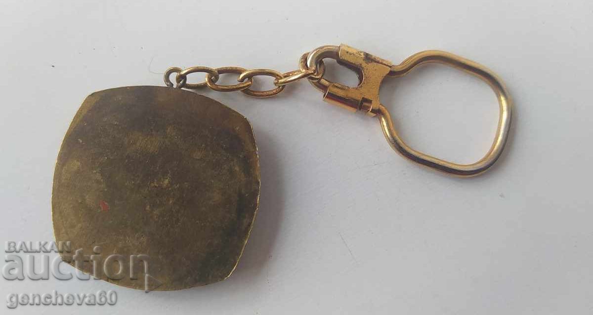 Аукцион Ключодържател с ЛЕГО и емайл