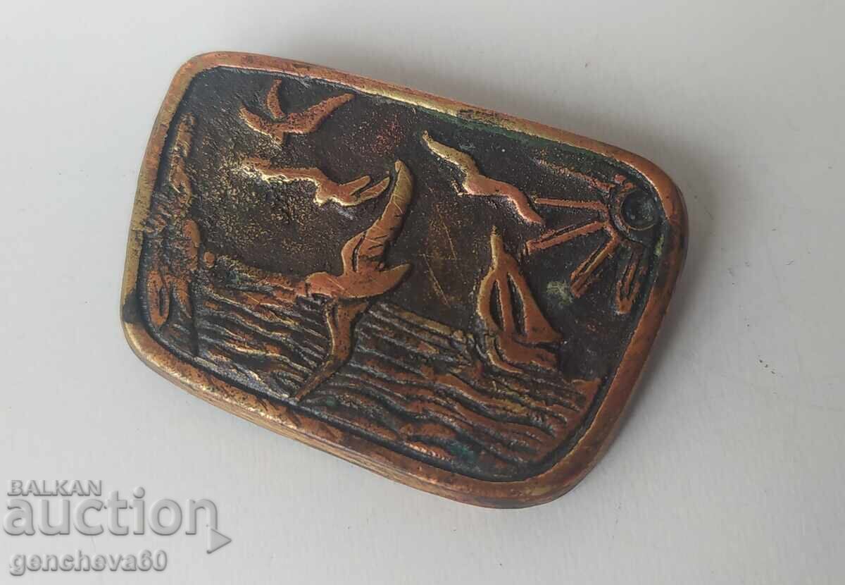 Delivery of Antique Artisan Copper Brooch Delivery of Antique Artisan Copper Brooch