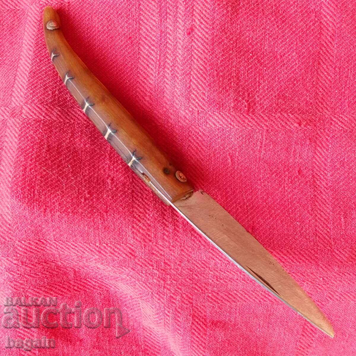 Bulgarian knife, dagger, karakul with price 40.00 BGN | € 20.45