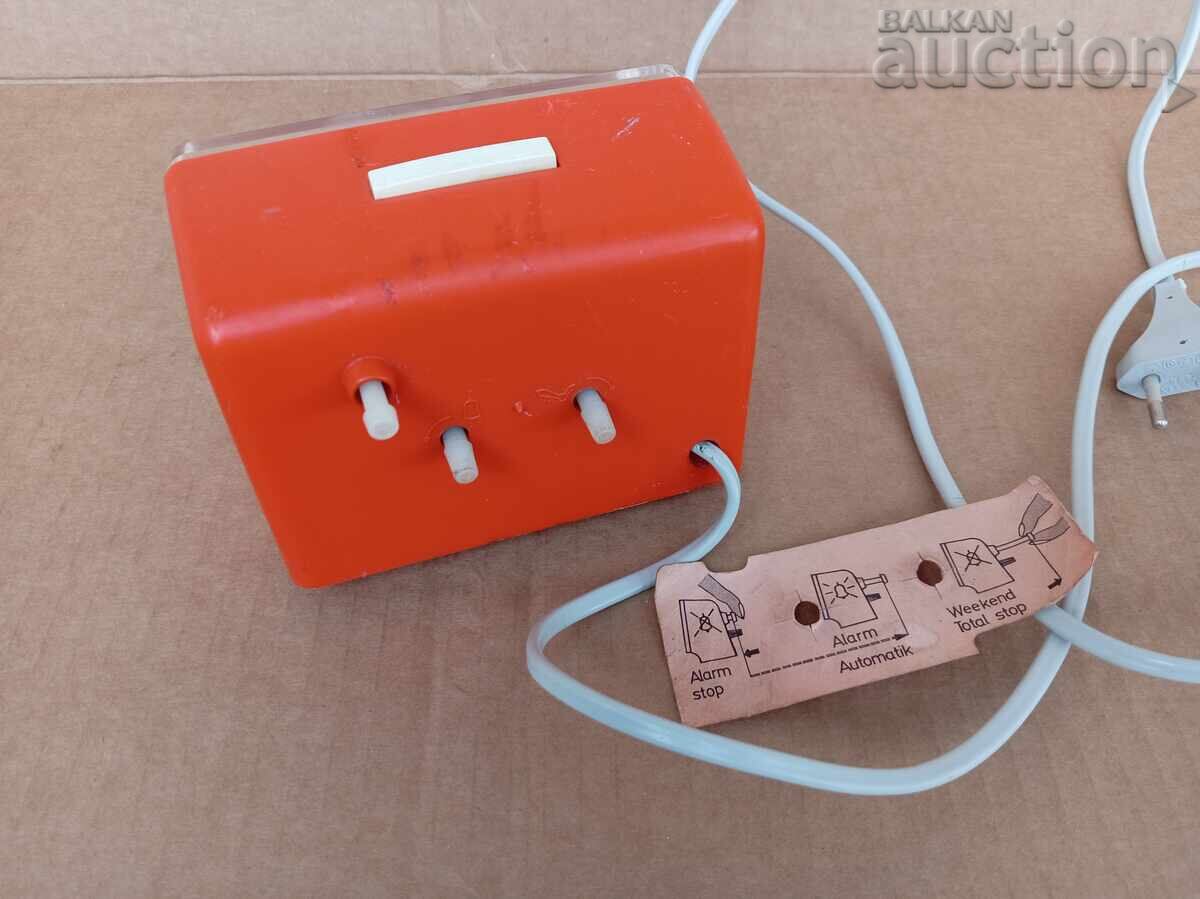 Παράδοση Τραπέζι Quartz Γερμανία 70s ρετρό vintage