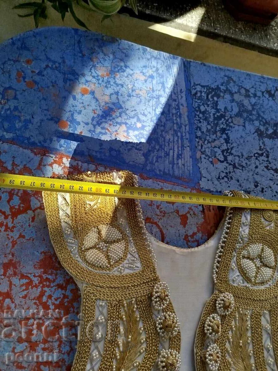 Сърмен елек с цена 100.00 лв. | € 51.13