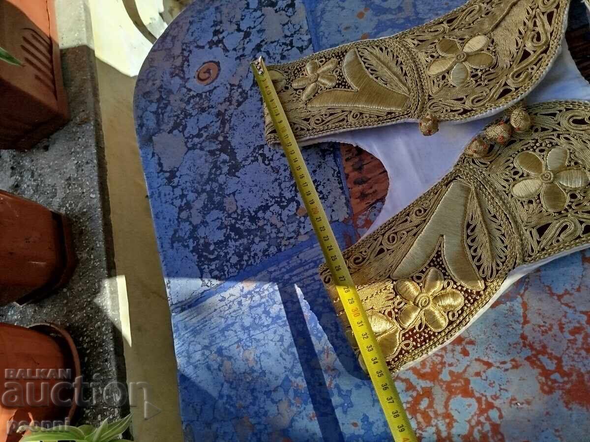 Сърмен елек с цена 100.00 лв. | € 51.13 Сърмен елек с цена 100.00 лв. | € 51.13