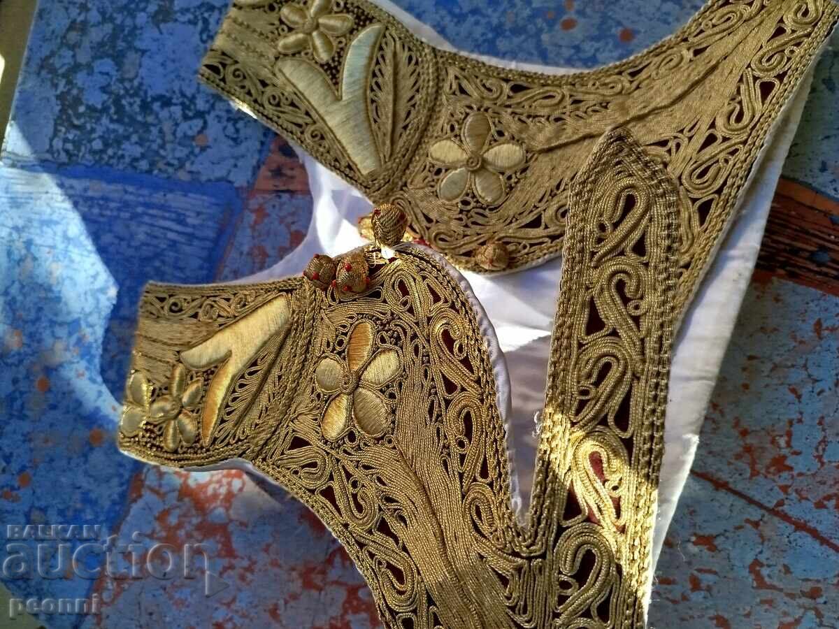 Доставка на Сърмен елек Доставка на Сърмен елек