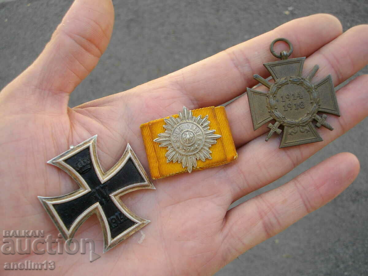 LOT DE MEDALII GERMANIA 1914 CRUCE DE FIER MINIATURA PRUSSIA cu preț 320.00 BGN | € 163.61