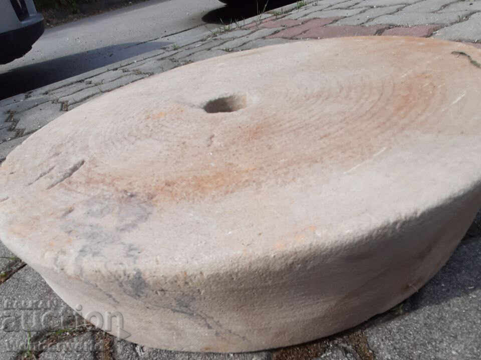 Piatră veche de ascuțit - piatră de ascuțit