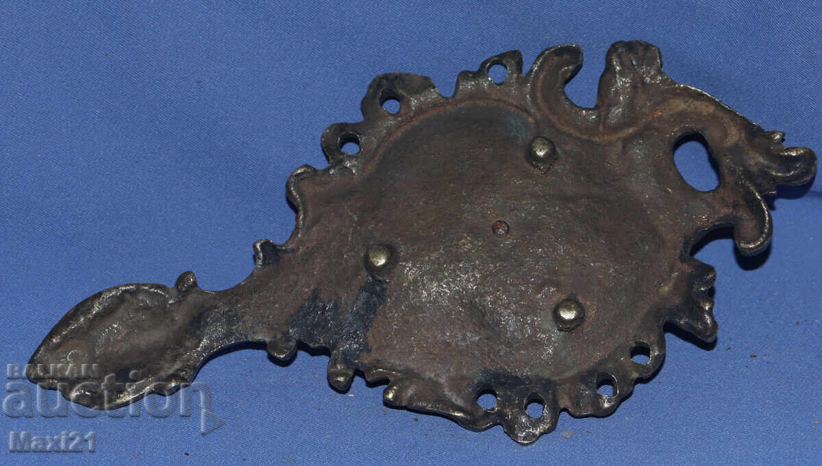 Декоративен бронзов свещник - 7