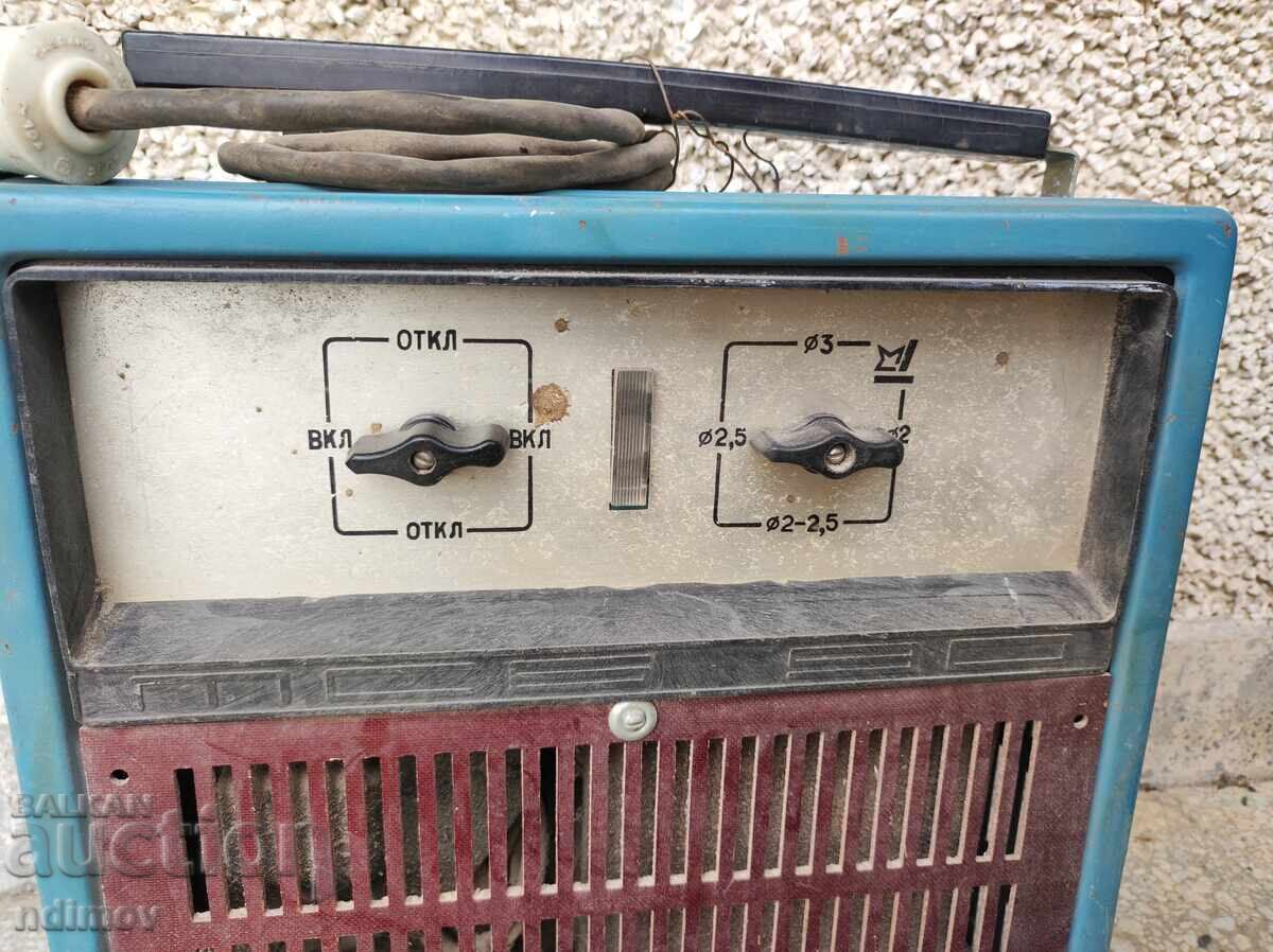 Licitație Aparat de sudură rusă URSS