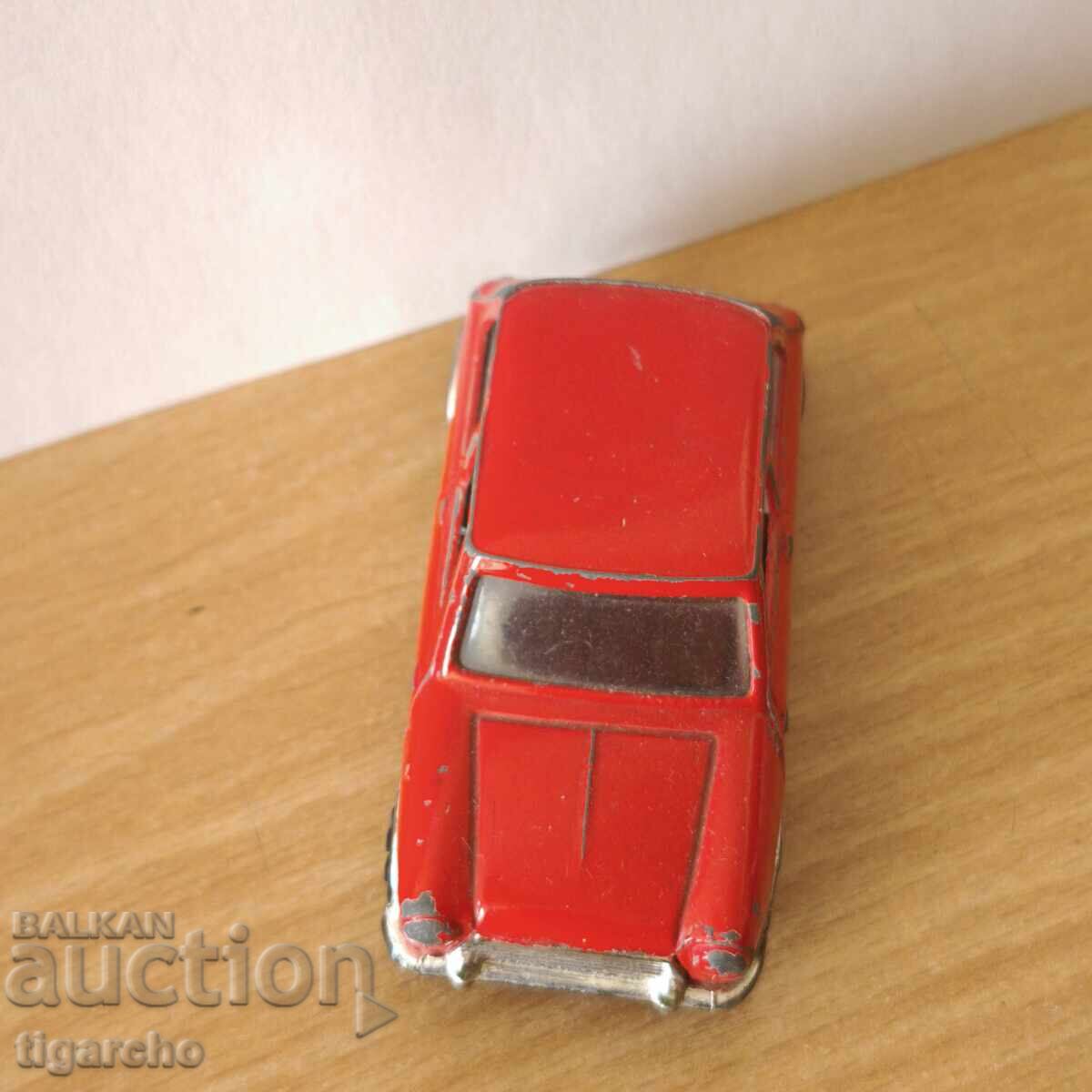 Un cărucior de metal cu preț 25.00 BGN | € 12.78