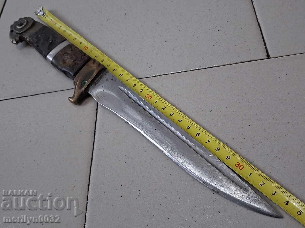 Delivery of Old hunting knife with a leather sheath and a buffalo horn handle