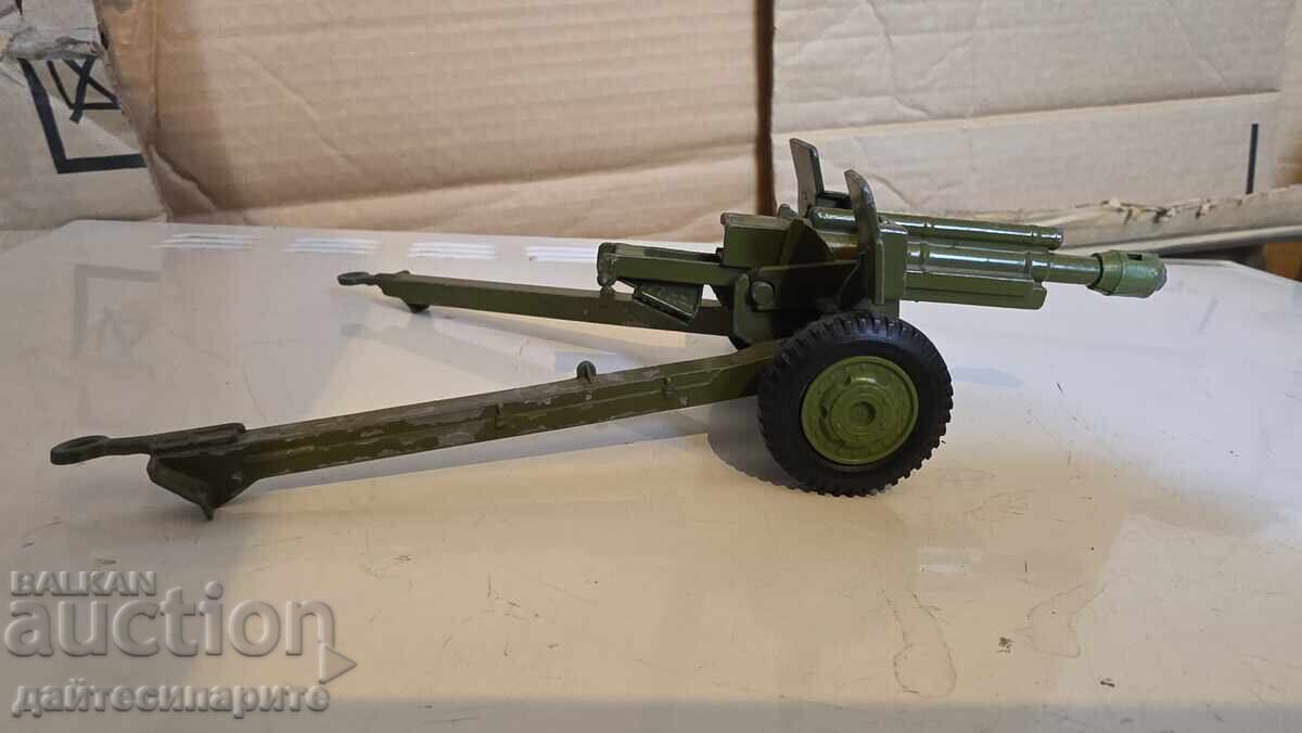 Model Howitzer with price 40.00 BGN | € 20.45