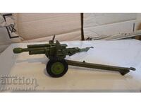 Model Howitzer