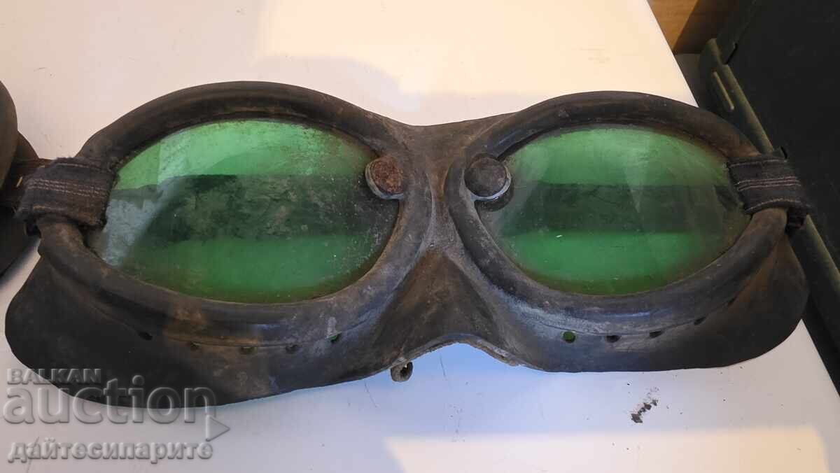 Δημοπρασία Παλιά στρατιωτικά μάσκες