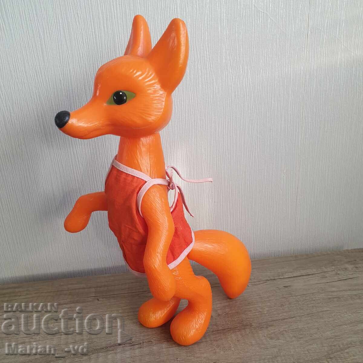 Παλιό μεγάλο πλαστικό παιχνίδι - αλεπού - 6