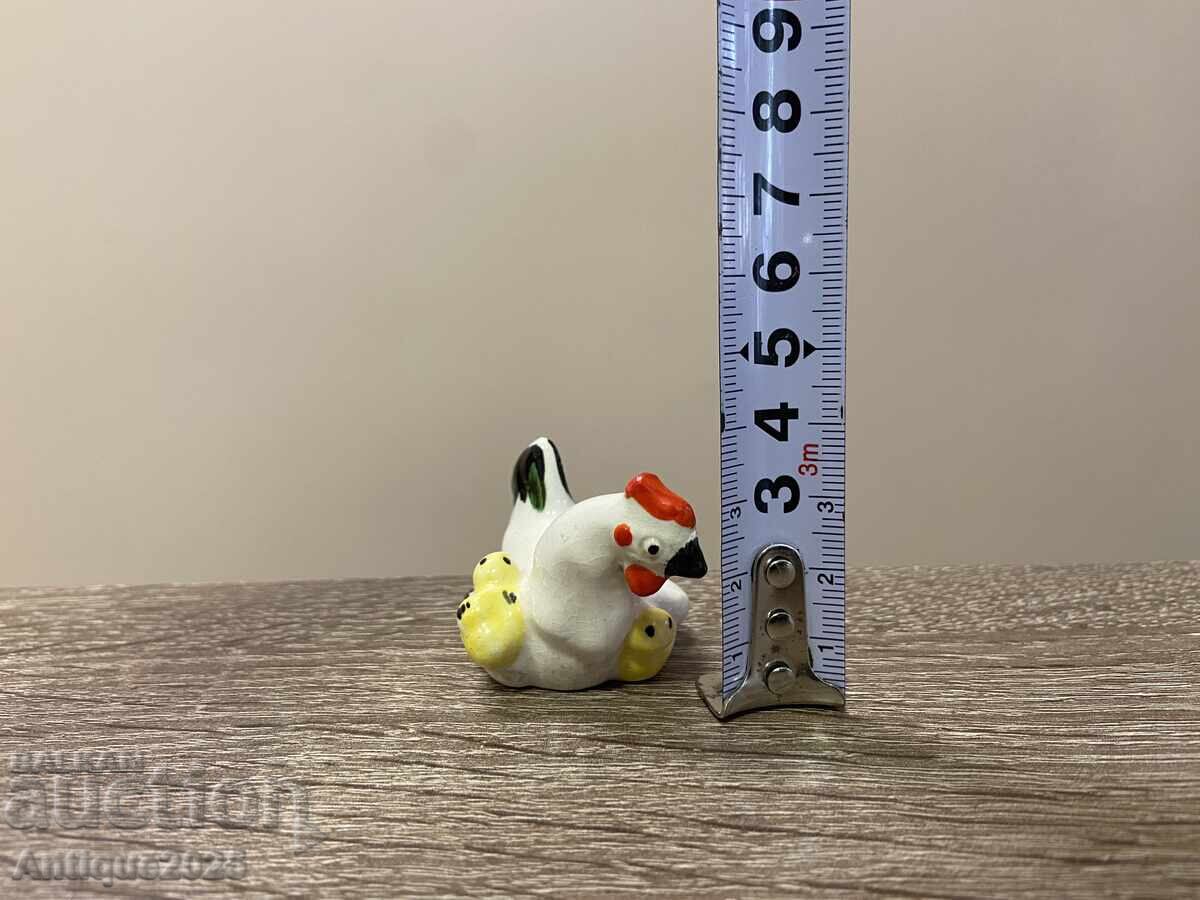 Доставка на Статуетка „Кокошка“, кокошка с пиленца, ЛФЗ Доставка на Статуетка „Кокошка“, кокошка с пиленца, ЛФЗ