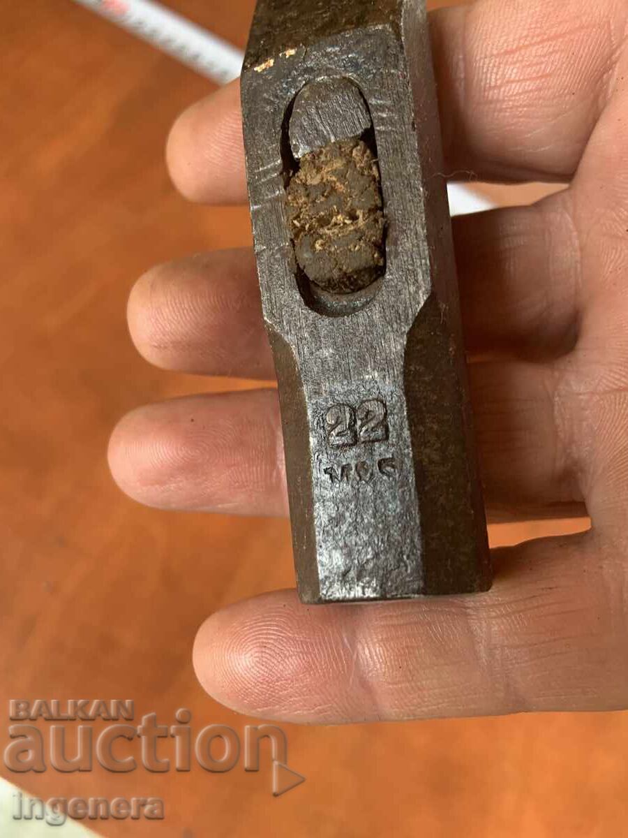 CIOCAN CIOCĂNEL UNELTĂ VECHE MARCĂ cu preț 19.00 BGN | € 9.71