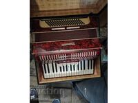 Acordeon Weltmeister 80 basi