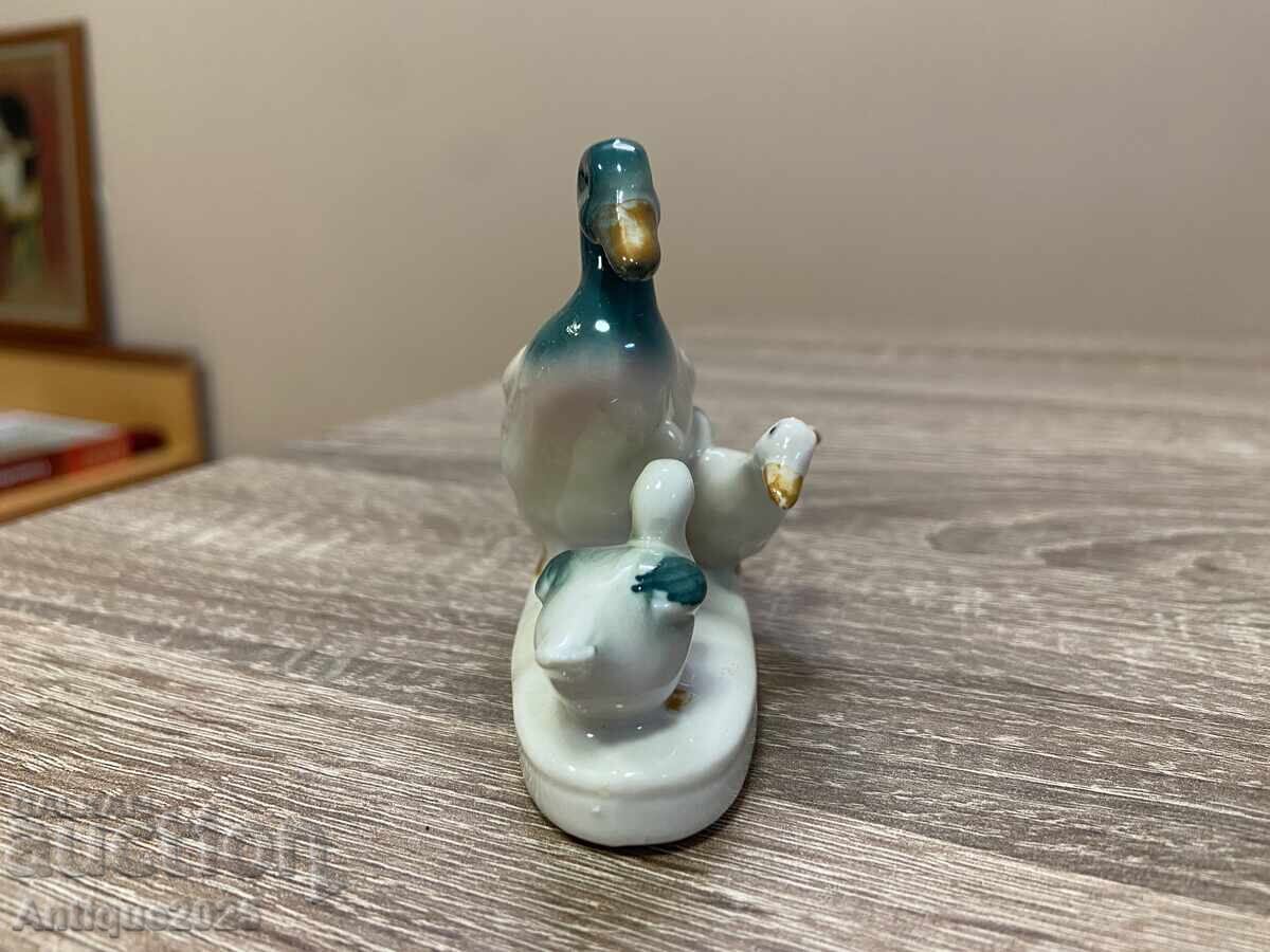 Аукцион Семейство патици, красиво рисувани, немски порцелан