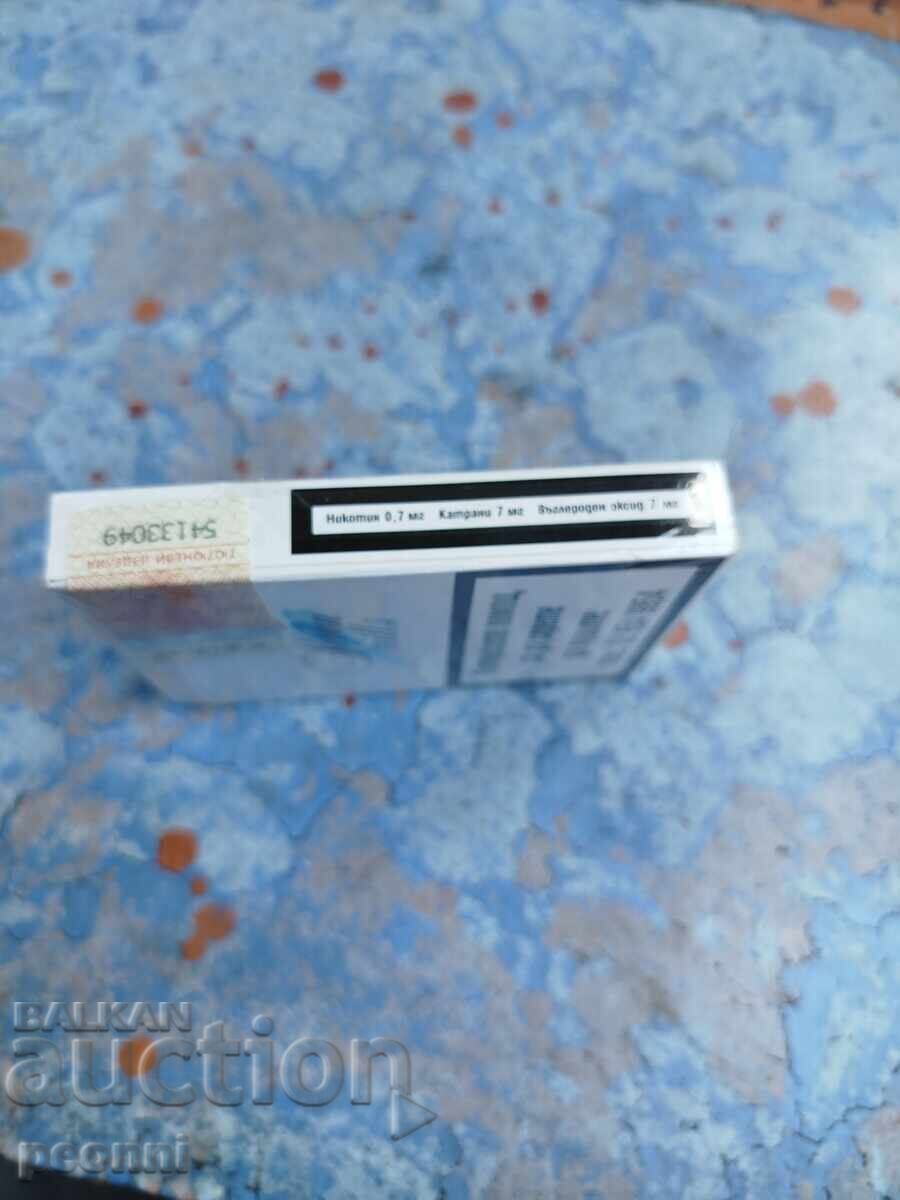 Доставка на Стара кутия цигари Seven hills Доставка на Стара кутия цигари Seven hills