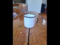 Cană, cană veche emailată