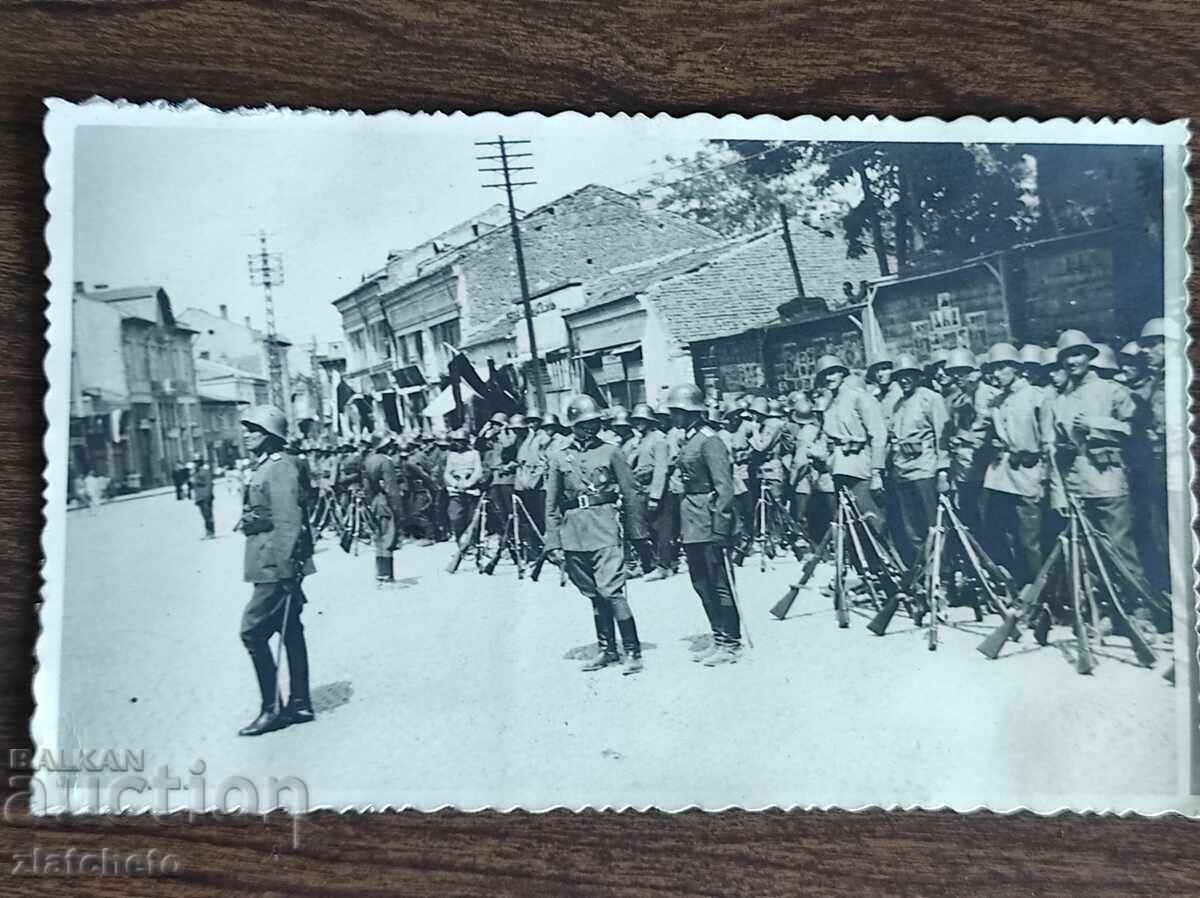 Fotografie Regatul Bulgariei - Jurământul lui S.M. Simeon II 1943 Fotografie Regatul Bulgariei - Jurământul lui S.M. Simeon II 1943
