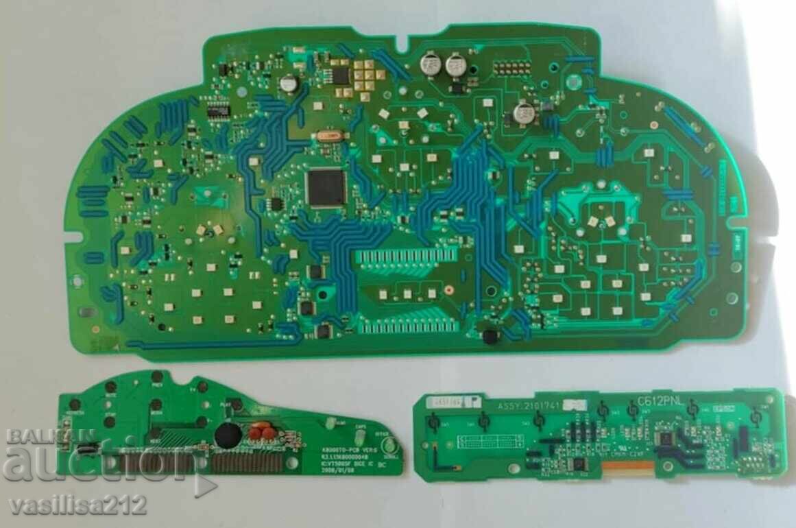 Deșeuri electronice, plăci de circuite Deșeuri electronice, plăci de circuite