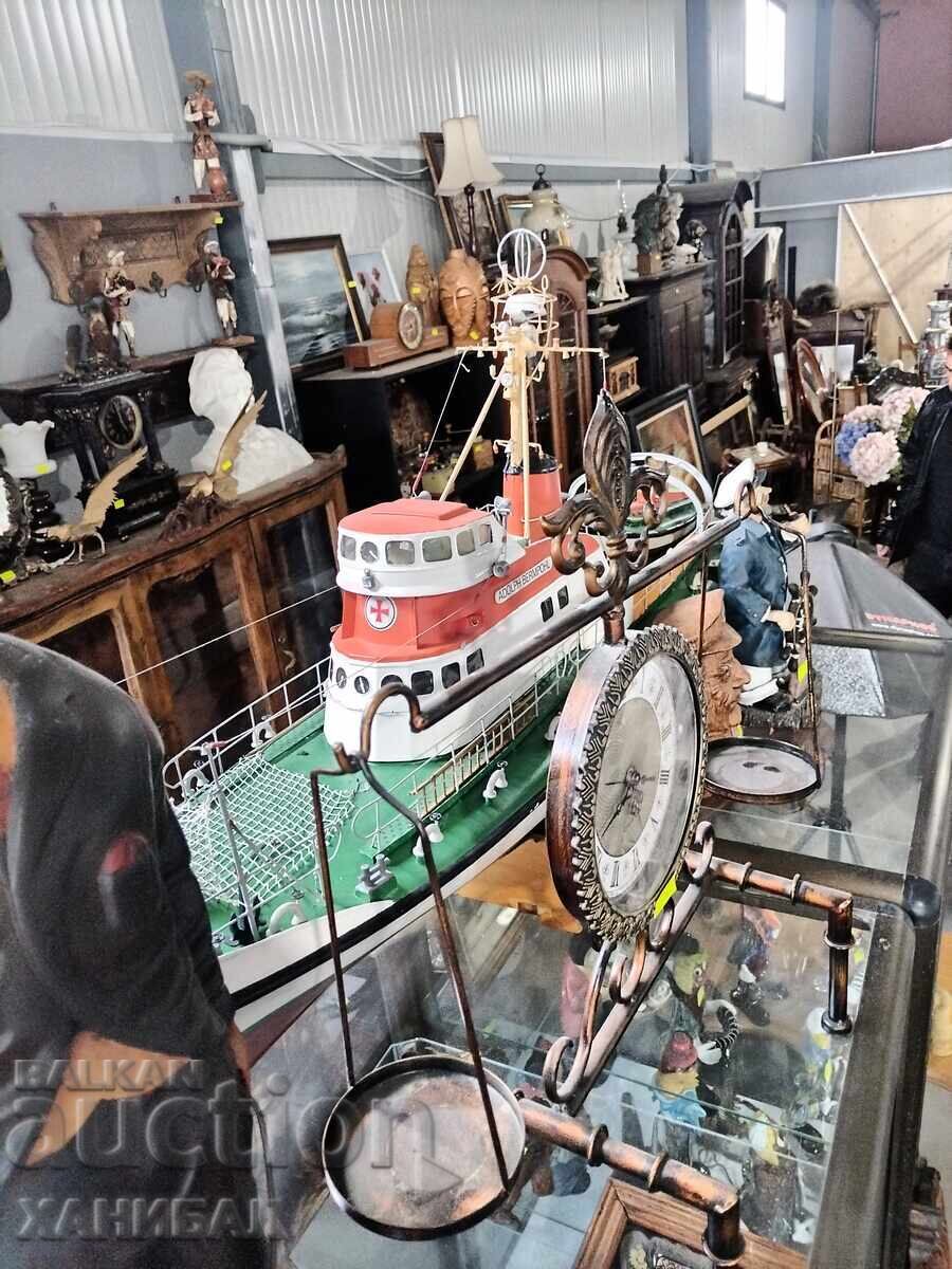 Livrarea MACHET MARE, MODEL DE NAVĂ