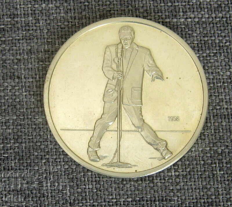 1977 Medal Plaque Elvis Presley King of Rock and Roll with price 20.00 BGN | € 10.23 1977 Medal Plaque Elvis Presley King of Rock and Roll with price 20.00 BGN | € 10.23