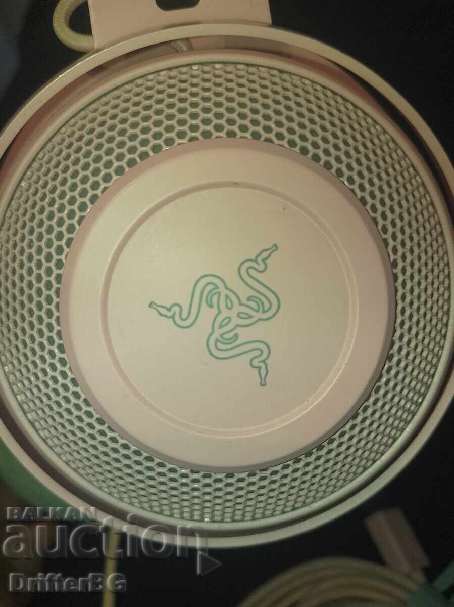 Gaming headphones with microphone Razer Kraken Kitty with price 1.50 BGN | € 0.77 Gaming headphones with microphone Razer Kraken Kitty with price 1.50 BGN | € 0.77