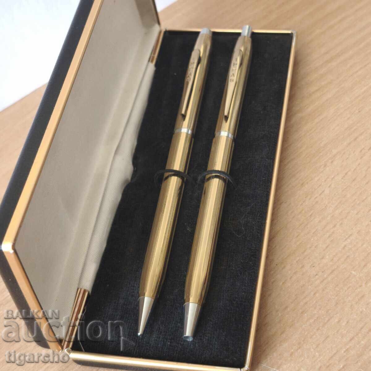 Στυλό και μολύβι με τιμή 45.00 BGN | € 23.01 Στυλό και μολύβι με τιμή 45.00 BGN | € 23.01