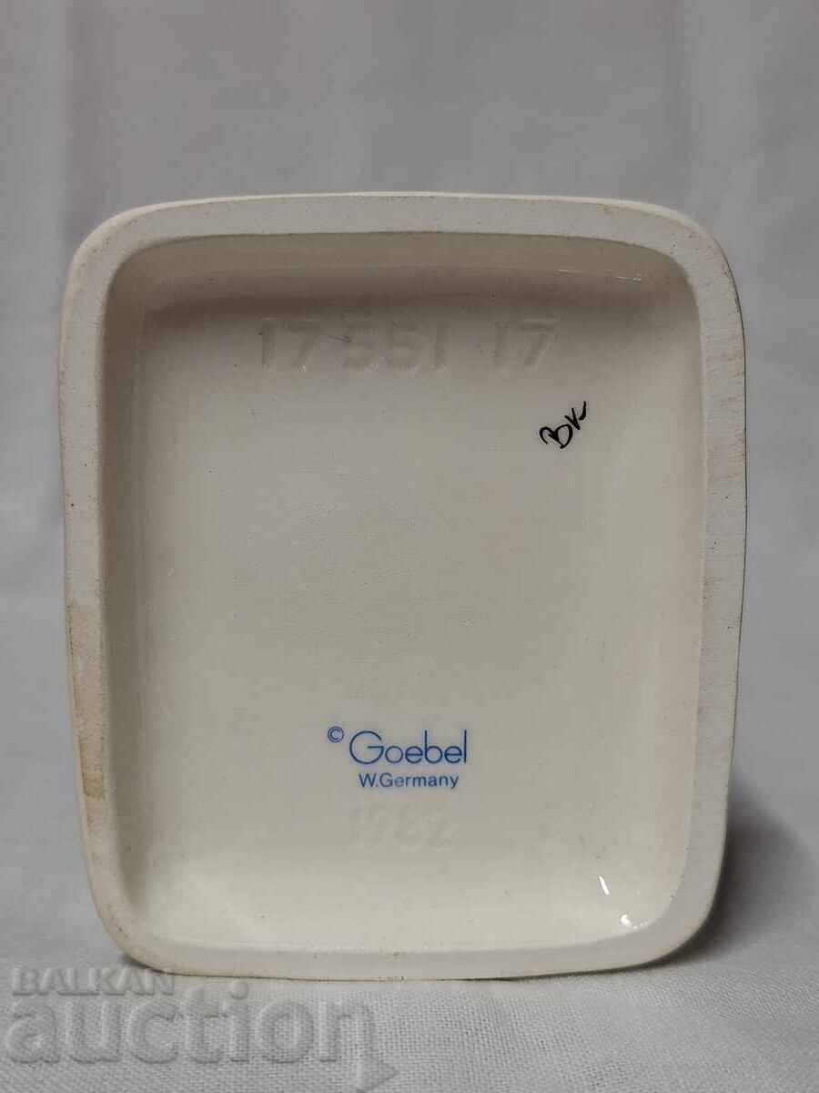 Πορσελάνινη φιγούρα--Goebel--Δυτική Γερμανία--1982--Chris--υποδηματοποιός - 7