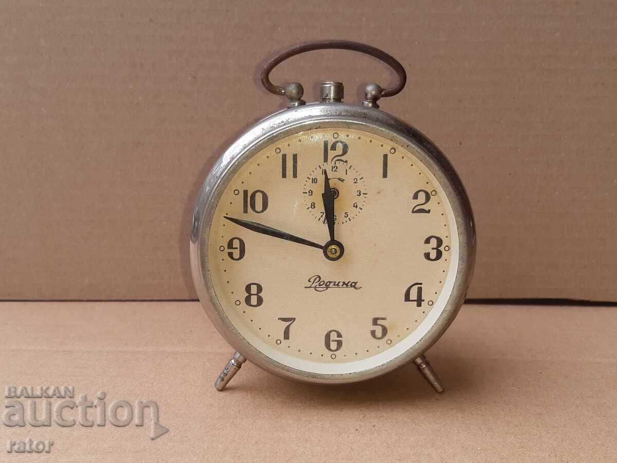 Rare BULGARIAN watch, alarm clock RODINA. Works Rare BULGARIAN watch, alarm clock RODINA. Works