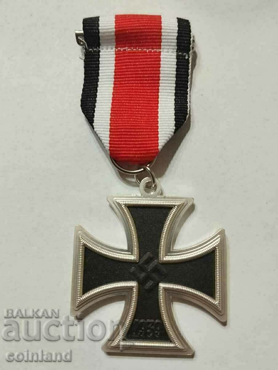 German Nazi Iron Cross Medal REPLICA REPRODUCTION