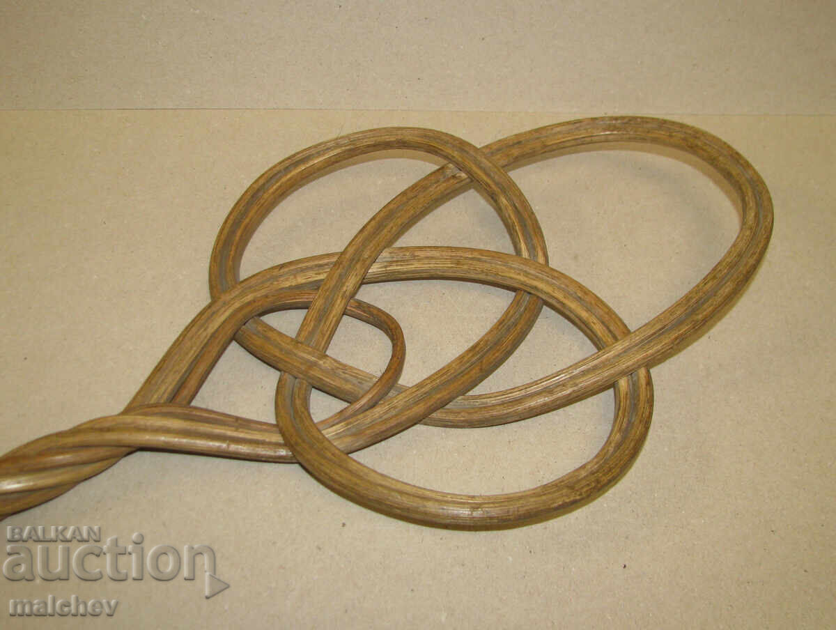 Delivery of Woven rattan carpet beater, 1980s, excellent Delivery of Woven rattan carpet beater, 1980s, excellent