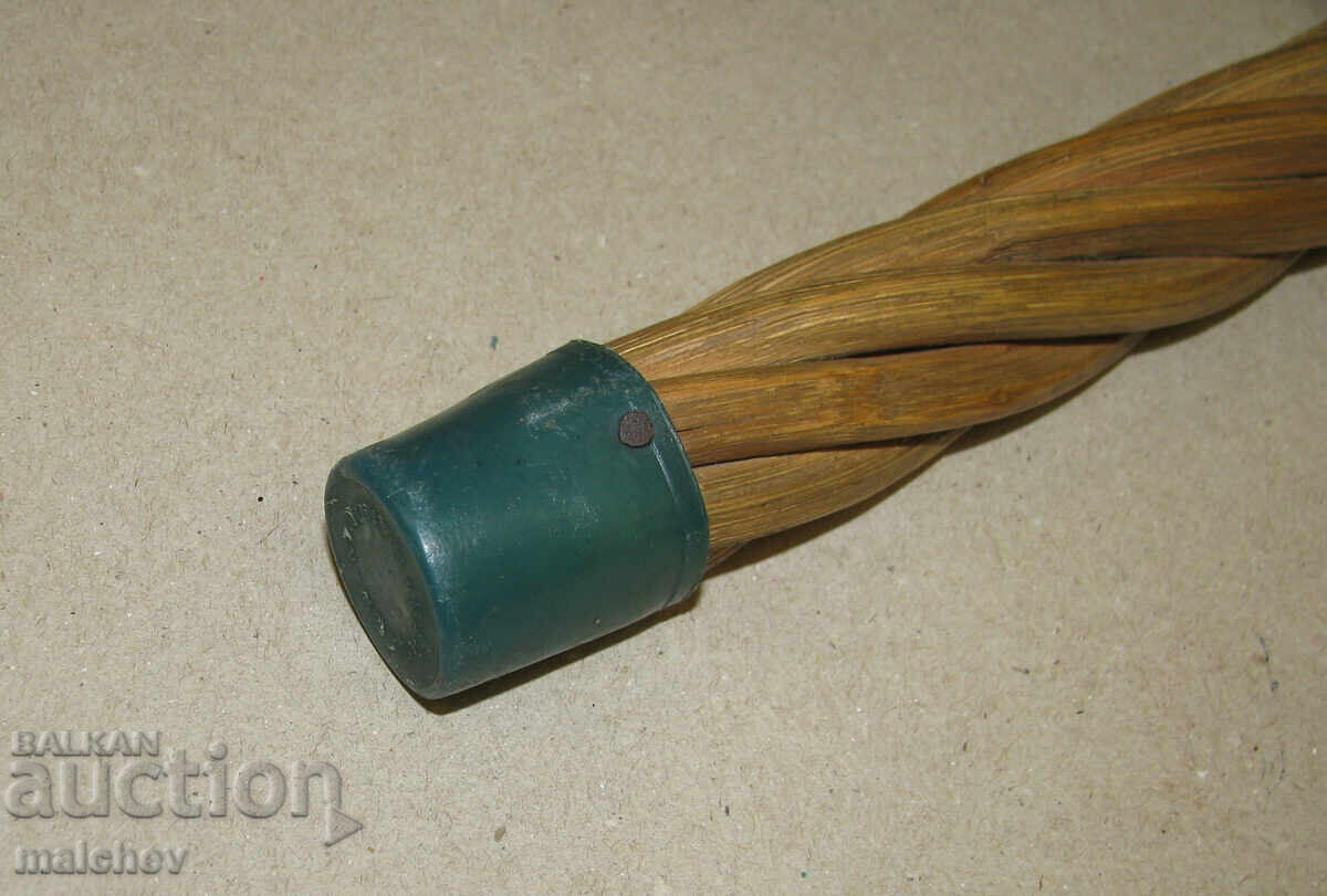 Woven rattan carpet beater, 1980s, excellent - 5 Woven rattan carpet beater, 1980s, excellent - 5