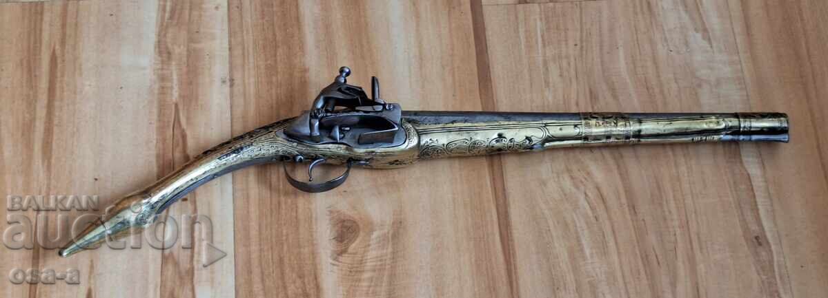 Pistol, airsoft gun, fighting gun, revolver