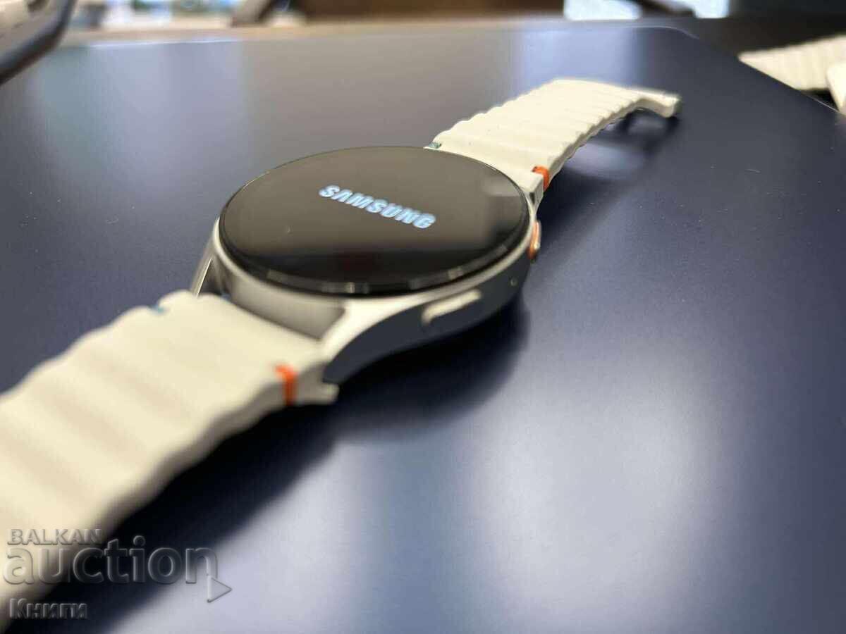 Смарт часовник Samsung Galaxy Watch 7 LTE - като нов - 5 Смарт часовник Samsung Galaxy Watch 7 LTE - като нов - 5