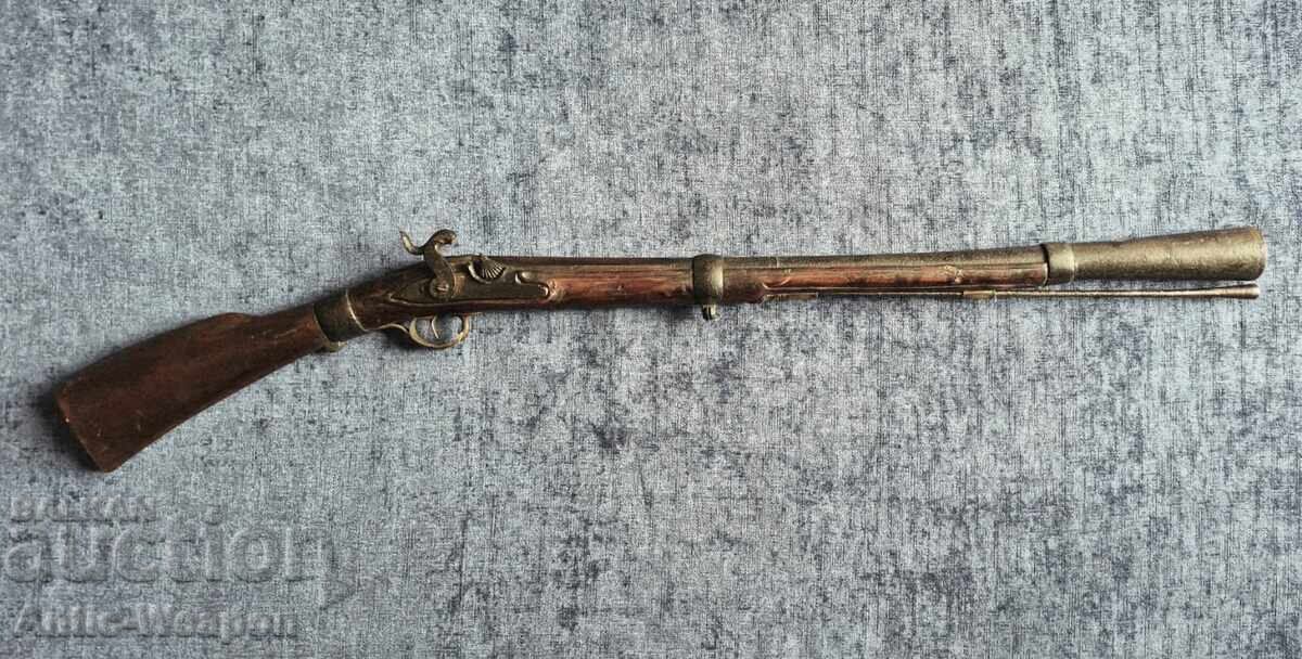 Delivery of Gun with folding stock. Trombone, Musket around 1830-1850 Delivery of Gun with folding stock. Trombone, Musket around 1830-1850