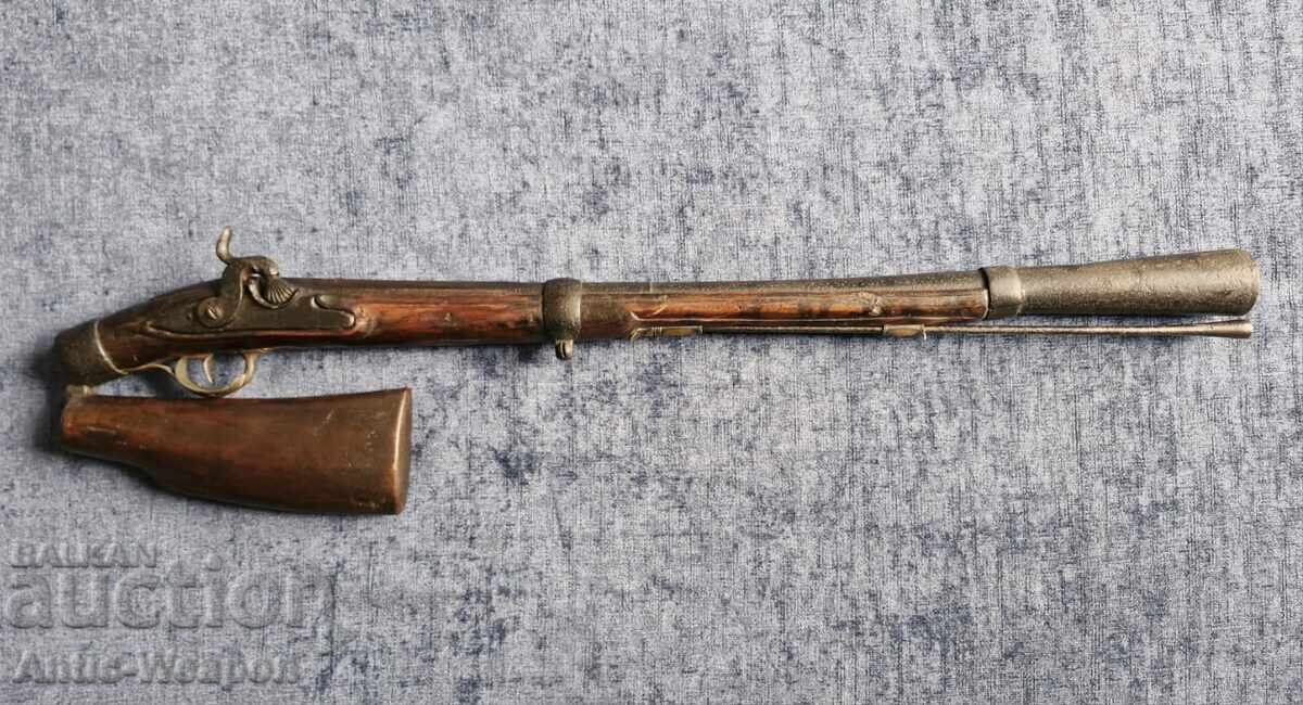 Gun with folding stock. Trombone, Musket around 1830-1850 Gun with folding stock. Trombone, Musket around 1830-1850